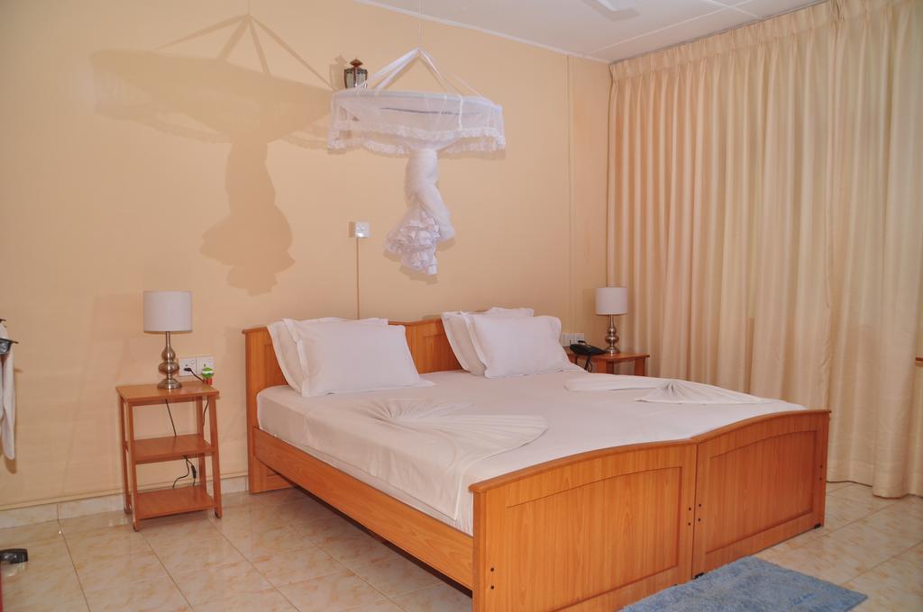 Hotel Melbourne Tourist Rest Anuradhapura Esterno foto